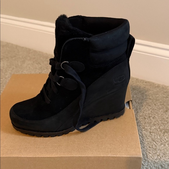 UGG Black Lace-Up Wedge Boots - Picture 4 of 7